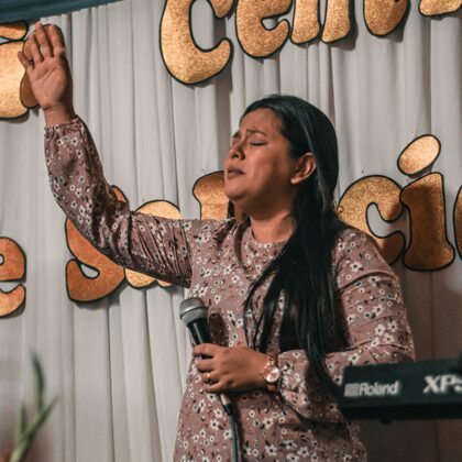 Cesia Rivas de Tino | Coros